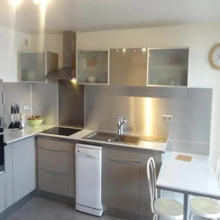 Sete, 1 Piece, 4 Personnes - Fr-1-472-70 * Sète